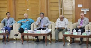 প্রধানমন্ত্রীর মেয়াদ নিয়ে একমত নয় বিএনপি ও ৩ দল | আলী রীয়াজ | Finix News