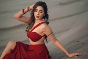 ভাত মেখে খাইয়ে দিবে এমন স্বামী চান সেমন্তী সৌমি!