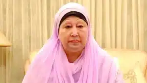 খালেদা জিয়ার যুক্তরাজ্য সফরের প্রস্তুতি: মাল্টিপল ভিসার আবেদন।
